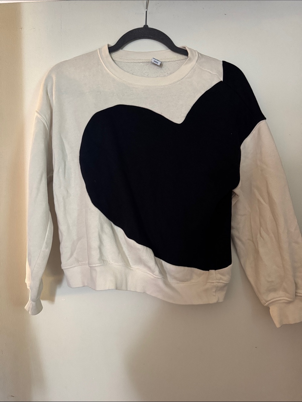 Girl’s Old Navy Cream Crewneck Sweater with Black Heart